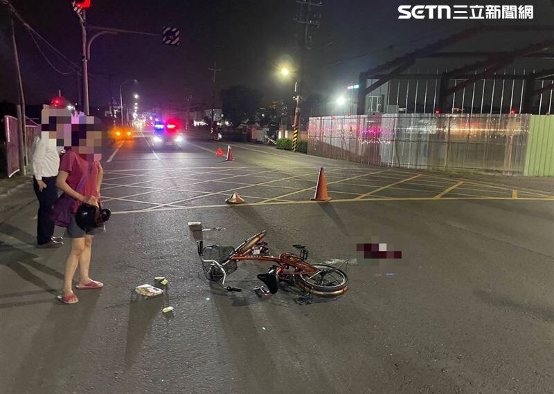 台灣新聞通訊社-淚崩！77歲屏東婦「外出尋子」遭撞慘死　身障兒終於回家卻與媽永別了