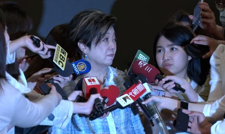 台灣新聞通訊社-心疼張忠謀腳傷坐輪椅！夫人張淑芬曝最新病況　證實這1事