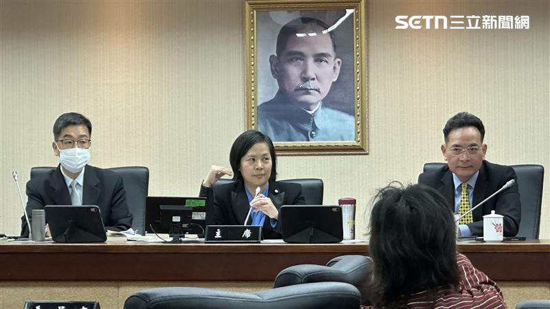 台灣新聞通訊社-李貞秀突變「代理召委」！公督盟怒批廖先翔護航：當特定人士傳聲筒