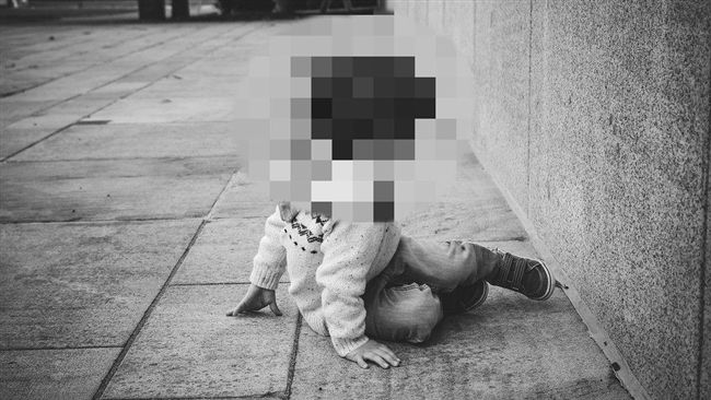 台灣新聞通訊社-氣小孩不受教！台中虎媽夥同再婚夫痛扁2幼兒…可憐童被打到斷指送醫