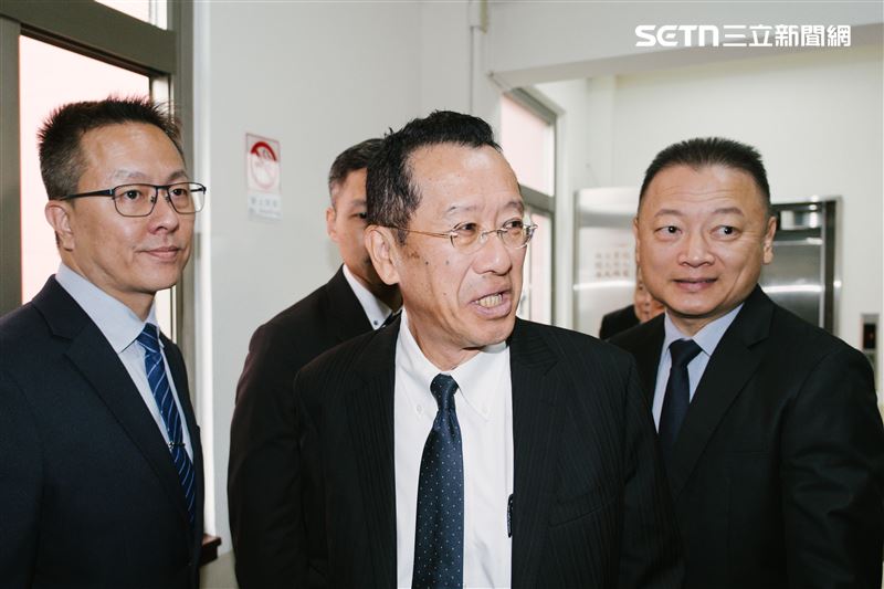 台灣新聞通訊社-民調指62％民眾挺軍購！顧立雄盼立委「體會民意」：一起為國防努力