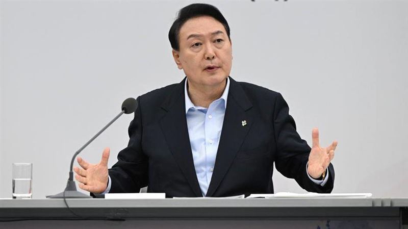 台灣新聞通訊社-尹錫悅遭爆料「獄中要求喝咖啡」像奧客　獄警避之唯恐不及