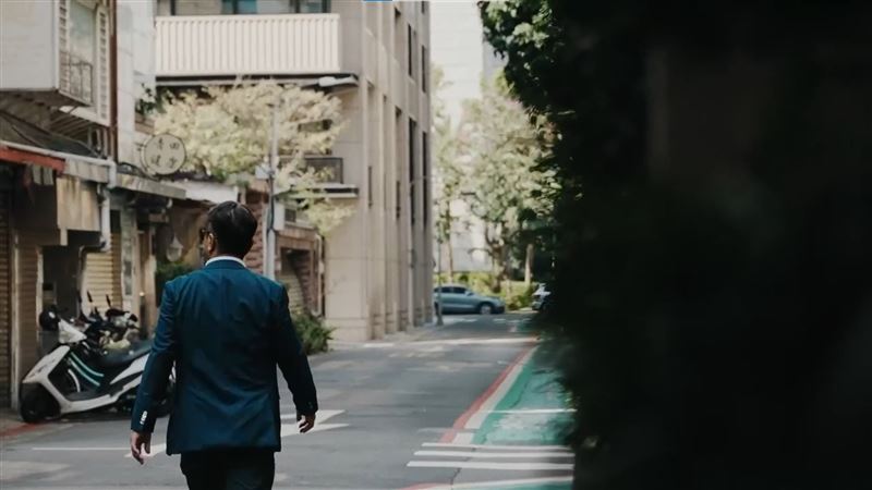 台灣新聞通訊社-獨家／與青春大和解！知名地政士購屋尋初戀　他狠砸2800萬把遺憾寫成詩