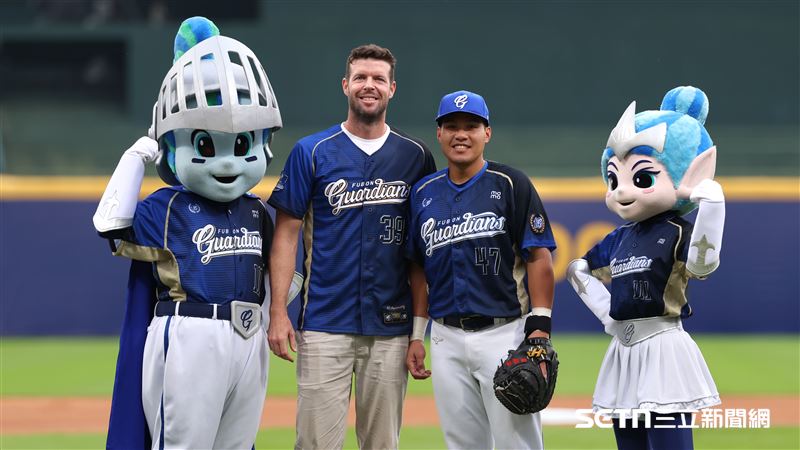 台灣新聞通訊社-中職／讚悍將走在正確的路上　羅力：我認為冠軍不遠了！