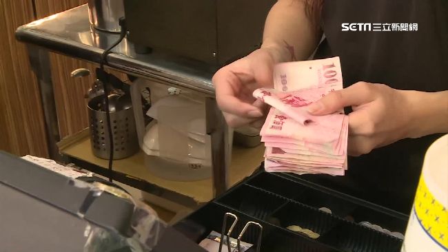 台灣新聞通訊社-台人「常見結帳習慣」出國用恐噴錢！苦主嘆：學了教訓