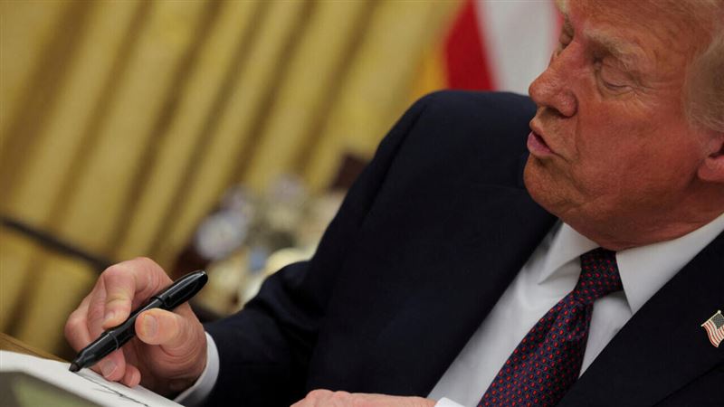 台灣新聞通訊社-川普對等關稅一年　簽逾20項協議、政策修改逾50次