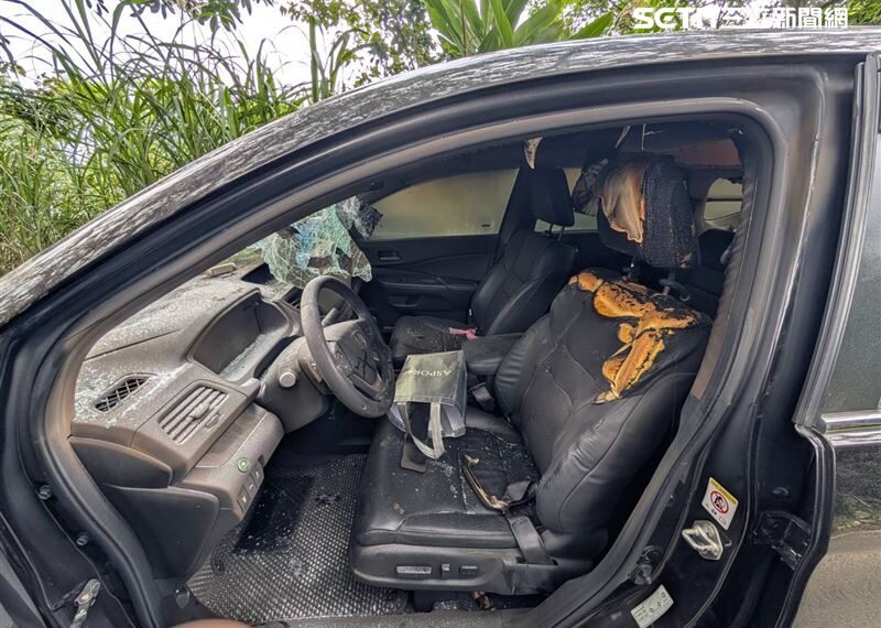 台灣新聞通訊社-快訊／倒臥駕駛座！北市馬槽橋驚傳火燒車　60歲婦三度灼傷送醫