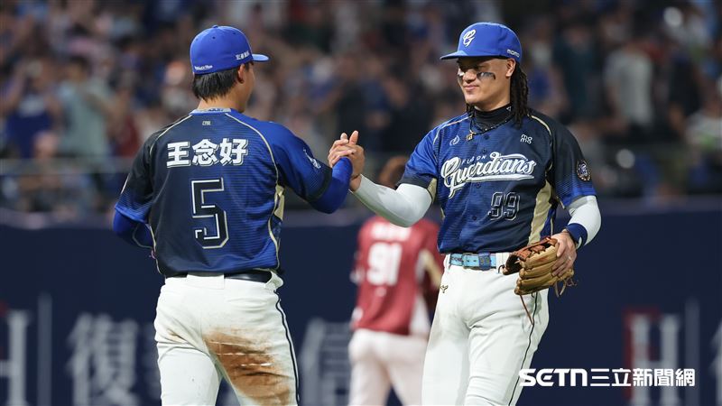 台灣新聞通訊社-中職／團隊5局苦吞10K大讚曾家輝　張育成曝悍將休息室落後時氣氛也很好