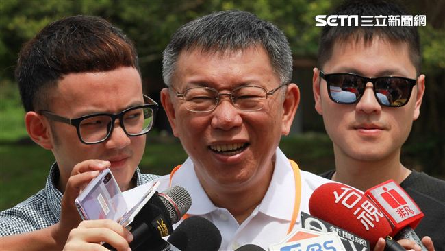 台灣新聞通訊社-柯文哲身上住著投手靈魂？蕭瑩燈：他耽誤了與生俱來的天賦