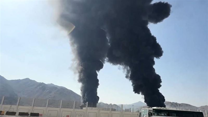 台灣新聞通訊社-阿聯不忍了！港媒爆伊朗經濟命脈被砍斷「北京中鏢」全面封殺千億油資