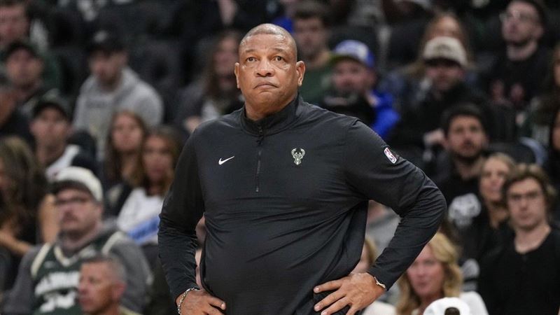 台灣新聞通訊社-NBA/名帥瑞佛斯下課! 連3年無緣季後賽崩盤!公鹿開啟新教練海選