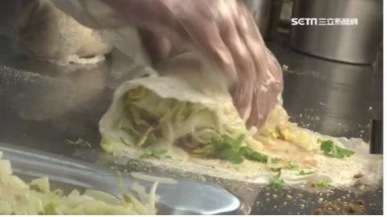 台灣新聞通訊社-別被騙了！潤餅很肥「熱量超過2碗飯」　地雷配料快避開