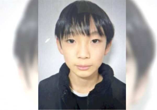 台灣新聞通訊社-來台灣旅遊前失蹤！日11歲男童遺體尋獲無外傷　繼父「特殊職業」引熱議