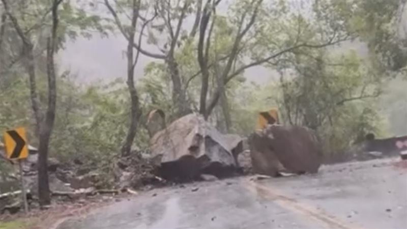 台灣新聞通訊社-苗縣大雨釀災 泰安鄉下午、晚間停班停課