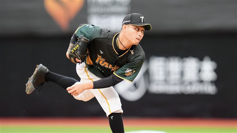 台灣新聞通訊社-中職/勝投遭劉俊緯轟飛!連17場投味全沒贏過 江承諺初登板最遺憾這點