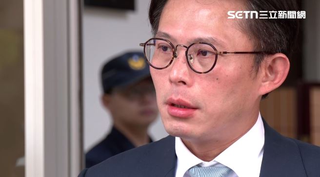 台灣新聞通訊社-李貞秀被開除黨籍！泛綠學者許忠信遞補　黃國昌：沒有偏藍偏綠問題