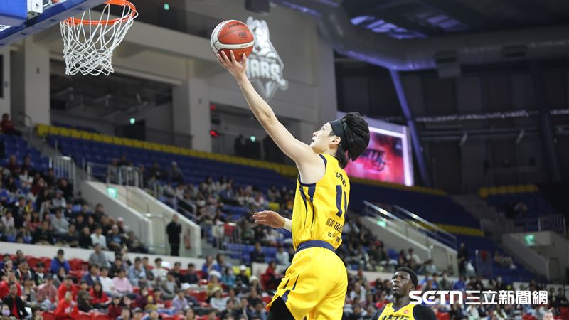 台灣新聞通訊社-TPBL／謝亞軒復活轟進19分　特攻斬斷夢想家9連勝