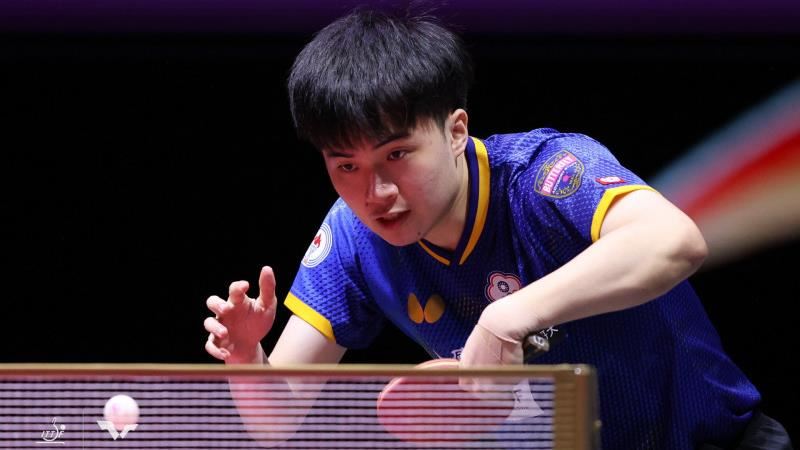 台灣新聞通訊社-林昀儒不敵松島輝空！桌球世界盃4強賽惜敗摘銅