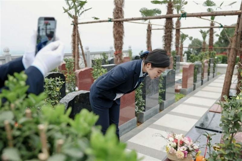 台灣新聞通訊社-清明節中國「代祭掃」服務　收費可達2.2萬元