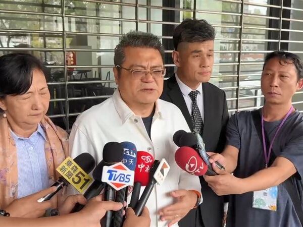 台灣新聞通訊社-台中女遭刺頸案亡今告別禮拜！牧師父慟發聲明「政府能為我們做什麼？」