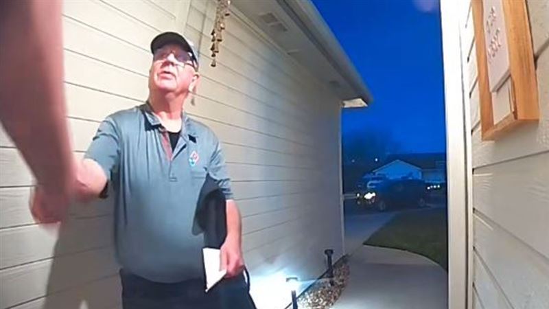 台灣新聞通訊社-2瓶可樂的奇蹟！暖心外送員自費跑腿送飲料　退休前驚喜賺到209萬小費