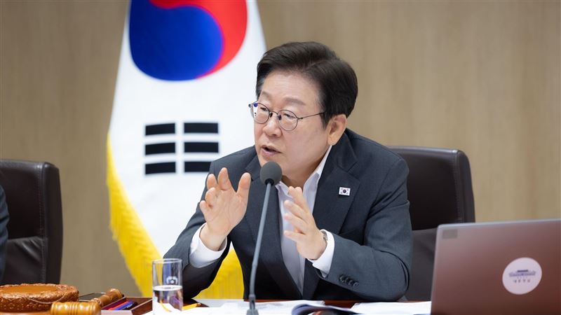 台灣新聞通訊社-南韓26艘船卡在荷莫茲海峽!傳李在明擬「援伊朗換船」 青瓦台回應