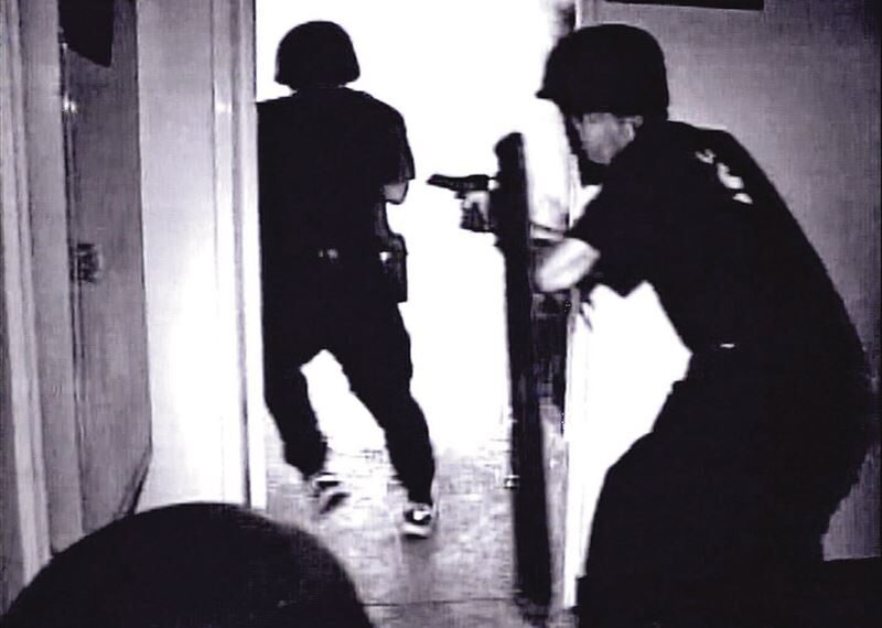 台灣新聞通訊社-重案／臥底擒軍火教父！獄所內辦婚禮史上第一人　他出獄反慘死原因曝光