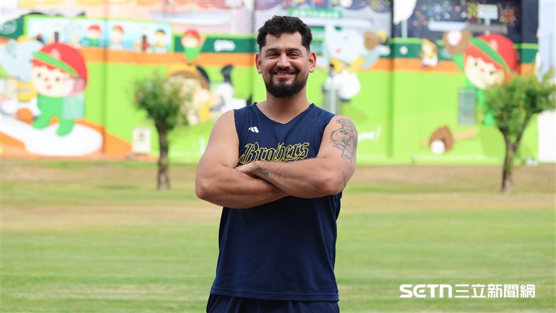 台灣新聞通訊社-中職/還原「漫步洲際」糗事現場 勝騎士直呼尷尬!坦言以為比賽結束