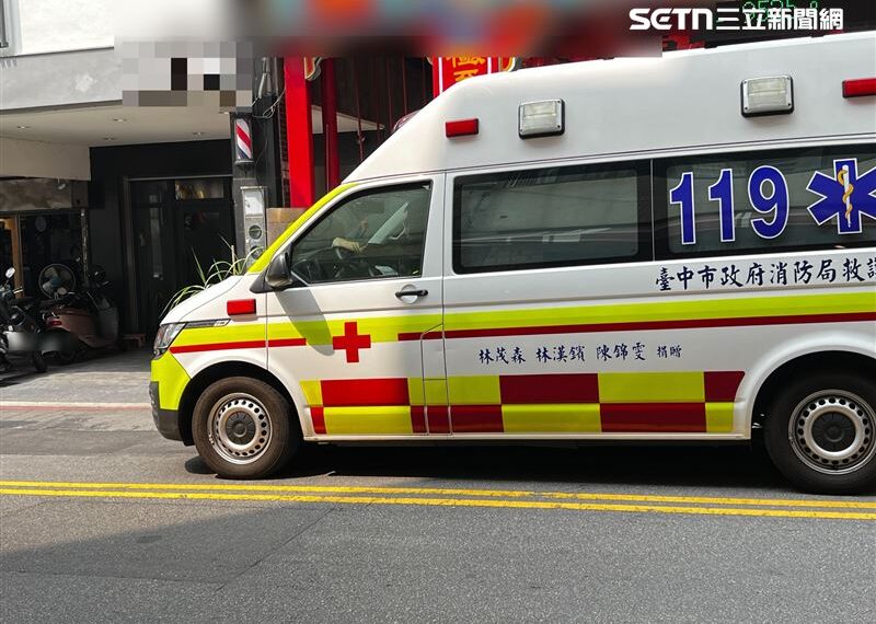 台灣新聞通訊社-走到一半抓狂！台中15歲少年「暴打爸媽、12歲弟弟」送少年法庭原因曝