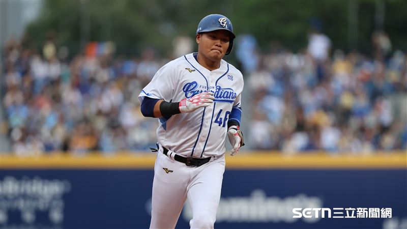 台灣新聞通訊社-中職／范國宸首局開轟+延長賽抓下關鍵雙殺　悍將賞給兄弟4連敗