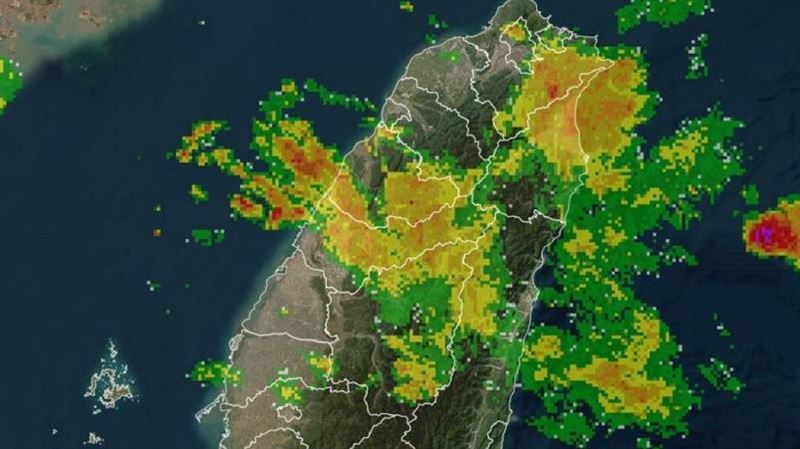 台灣新聞通訊社-雨停只是暫時！最後一波鋒面明晨報到　開工日全台再變天