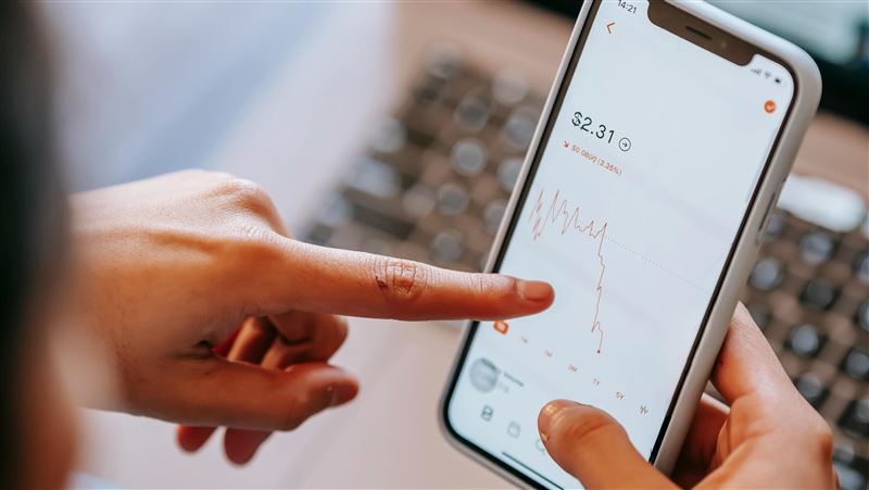 台灣新聞通訊社-中東戰火跌不停！這群人卻在狂撿 　5檔高含積人數逆勢創高