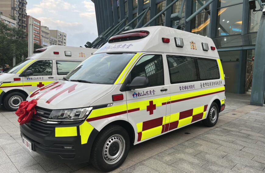 台灣新聞通訊社-抽油煙機故障！台中某高中密閉教室上烹飪課　3學生頭暈無力送醫