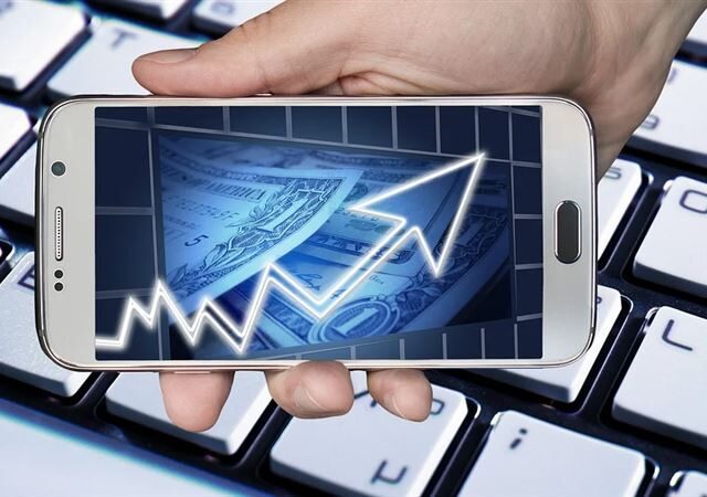 台灣新聞通訊社-「台積電條款」生效！領軍台股大漲？他揭制度隱憂：基金恐成雙面刃