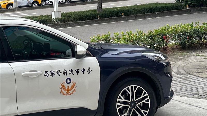 台灣新聞通訊社-快訊／台中15歲少年暴打家人！父母弟3人掛彩送醫　少年法庭裁定收容