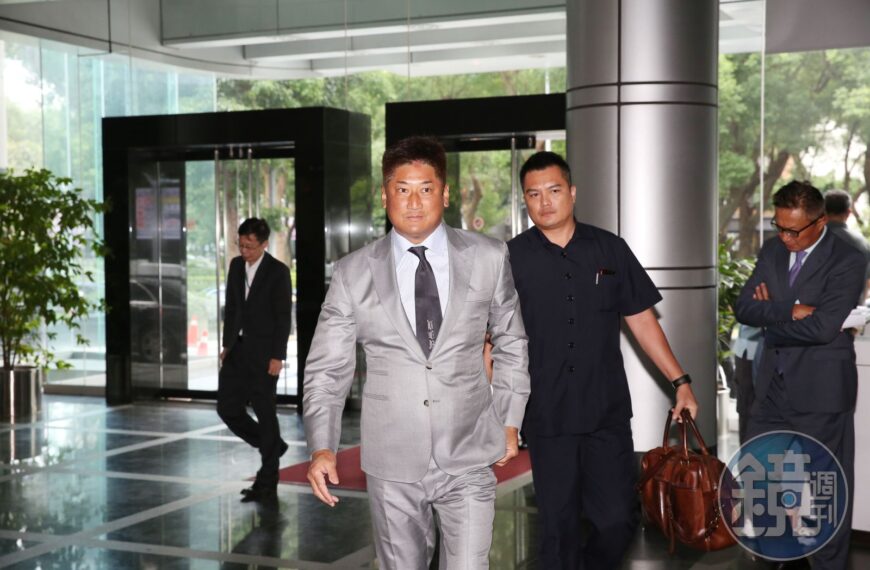 台灣新聞通訊社-辜仲諒入股台泥／90億買5%股權　張安平邀辜仲諒成台泥定海神針