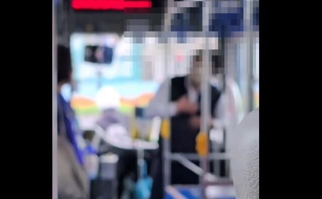 台灣新聞通訊社-婦質疑公車過站不停！司機委屈「你沒按鈴」遭嗆　情緒崩潰趴方向盤大哭