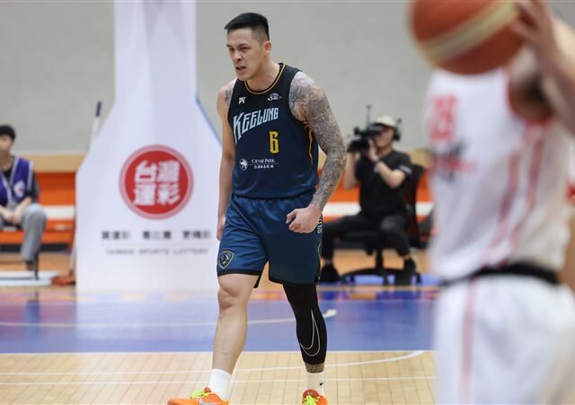 台灣新聞通訊社-SBL／黑鳶老將價值　朱億宗致勝補籃、周儀翔轟19分！成軍首年闖冠軍賽