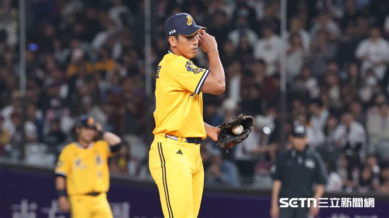 台灣新聞通訊社-中職/開季3場被敲4轟!王凱程下二軍調整 平野惠一:先把機會給年輕人