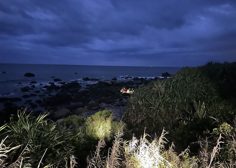 台灣新聞通訊社-快訊／台東海岸傳命案！50歲男揪3友「潛水打魚」失聯　尋獲成冰冷遺體