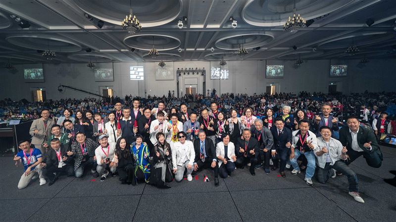 台灣新聞通訊社-錠嵂保經春季大會啟動激勵！淬鍊平台資源　領航夥伴由小勝邁向大贏