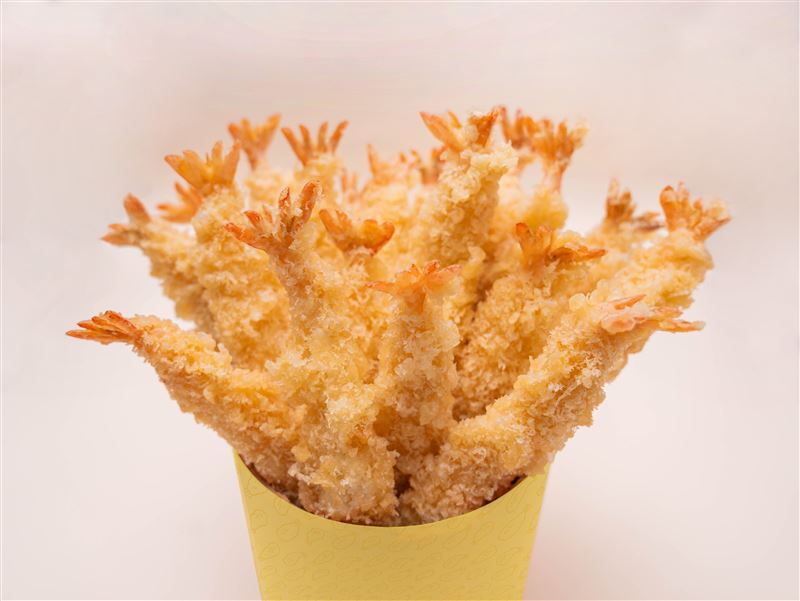 台灣新聞通訊社-定食8慶20週年「20隻炸蝦爽爽吃」！　4月壽星免費吃定食