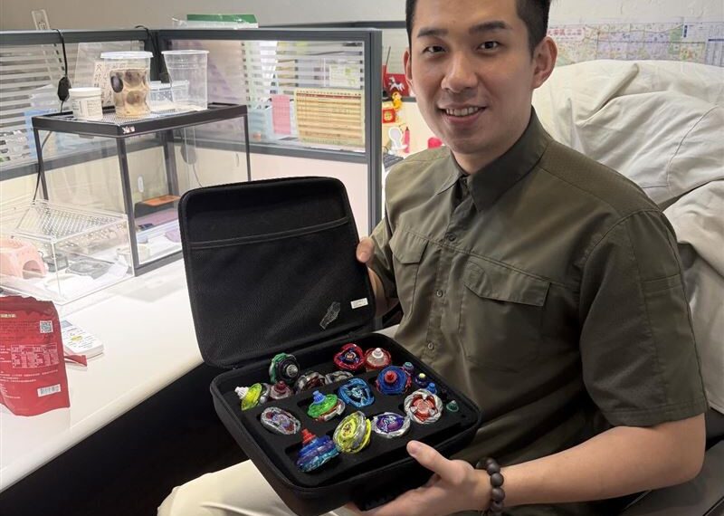 台灣新聞通訊社-玩戰鬥陀螺被詐騙集團盜用！陳聖文怒報案：一定讓你付出代價