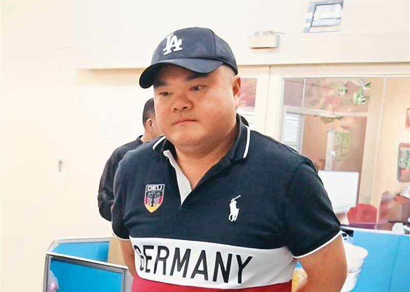 台灣新聞通訊社-護航鮑魚大亨逃亡!前副所長求刑8年求交保…被虧只能出80萬