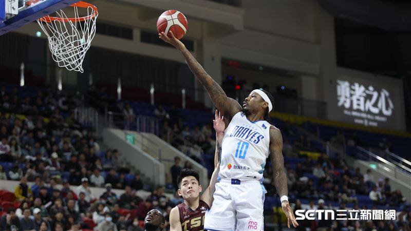 台灣新聞通訊社-PLG／古德溫場均24.8分領先全聯盟　獲選為3月MVP