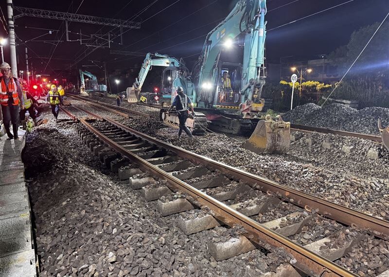 台灣新聞通訊社-內壢站通勤注意！桃鐵地下化「臨時軌啟用」月台縮減恐釀上班日尖峰人潮