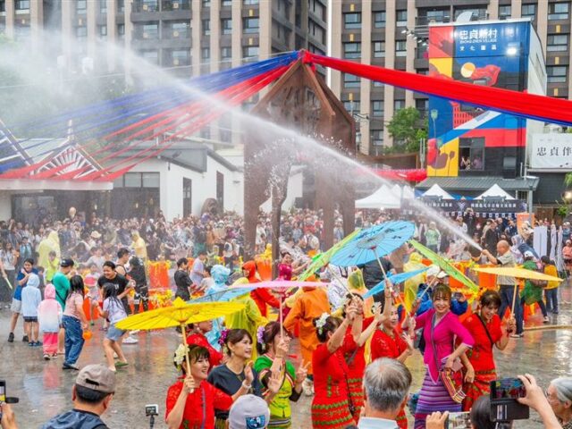 台灣新聞通訊社-龍岡米干節飄韓風！桃園友好城市韓國龜尾首組團　泡菜拉麵推廣美食外交