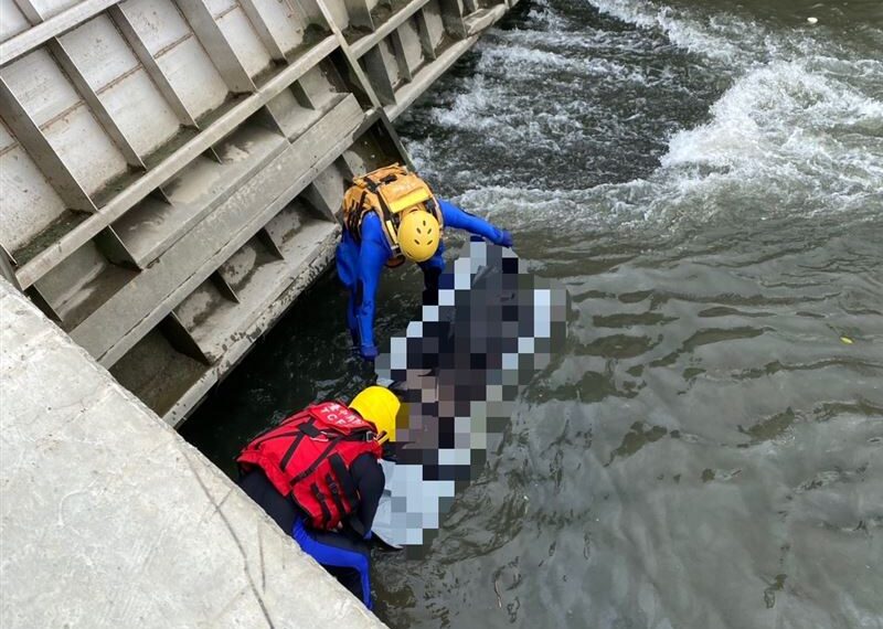 台灣新聞通訊社-跪白沙屯媽真找到失蹤婆婆遺體沉大圳　媳心糾葛：希望是她 又希望不是
