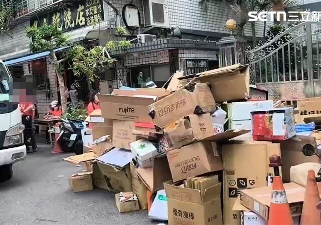 台灣新聞通訊社-里長霸佔社區大門資收多年！新北環保局竟回管委會同意　專家：怠惰瀆職