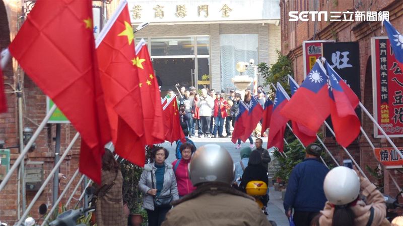 台灣新聞通訊社-中國人來台「影片寫中國台灣還加五星旗」!移民署禁入境2年